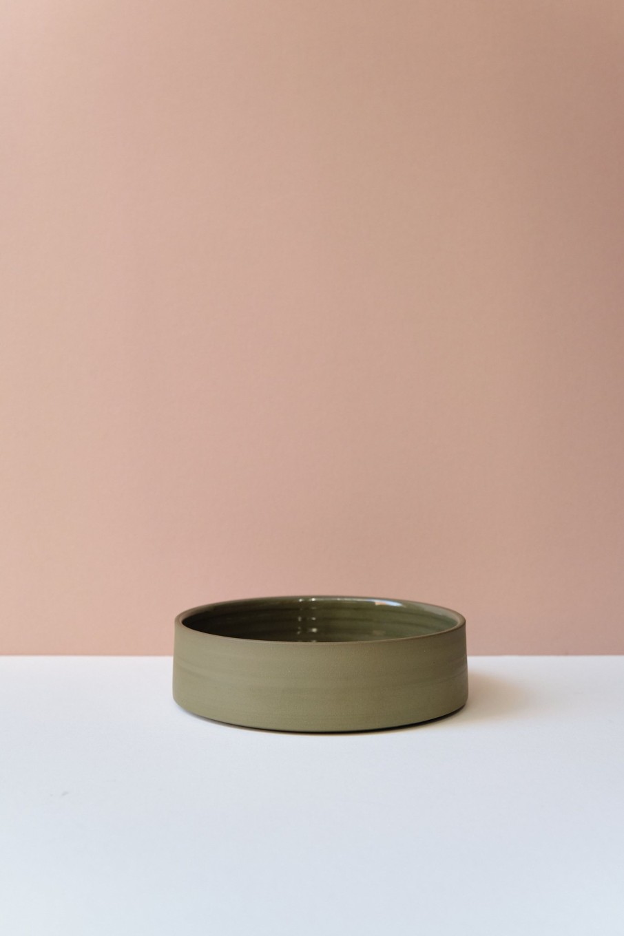 Ceramic POPHAMS | Medium Moss Green Serving Bowl By Andrea Roman