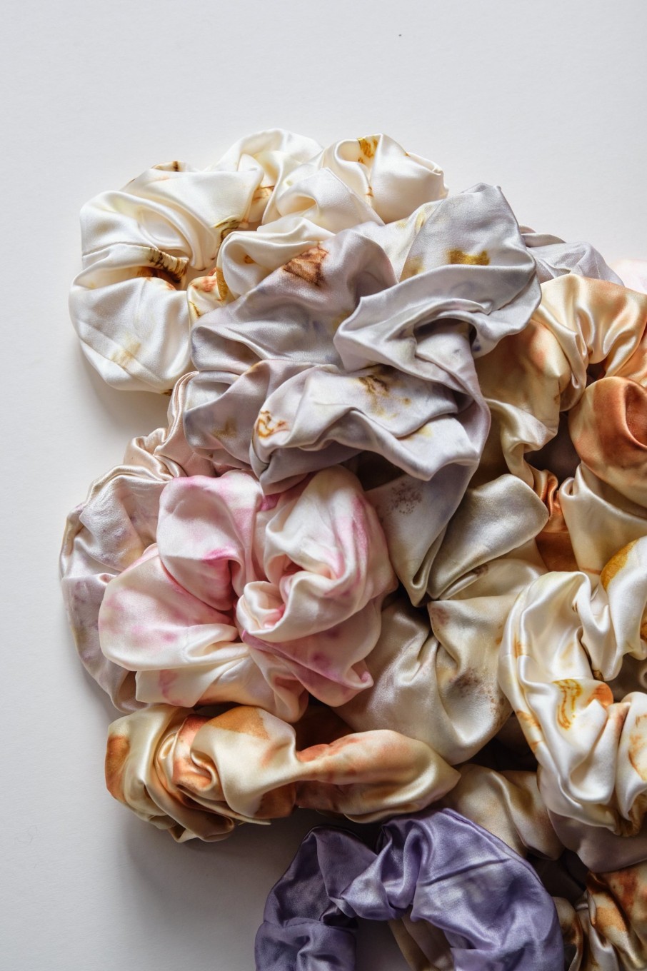 Textile POPHAMS | Naturally Dyed Silk Scrunchie By Fleur By Ottilie